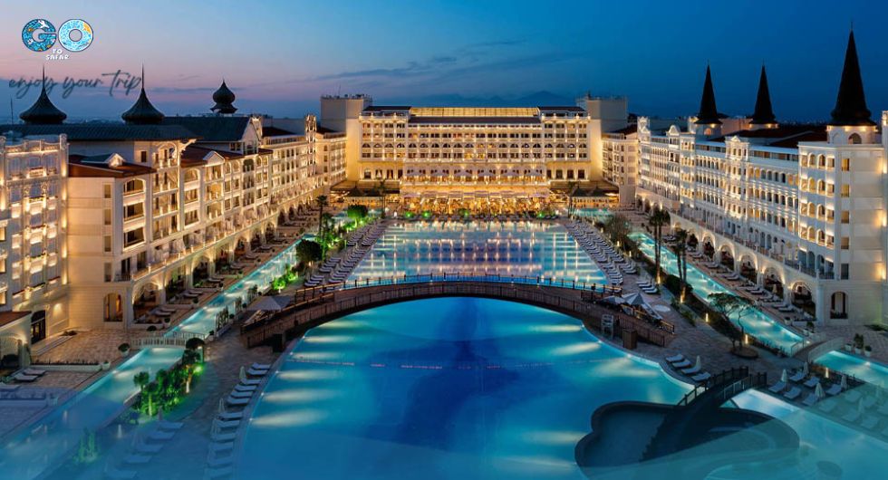 Titanic Mardan Palace Hotel.jpg