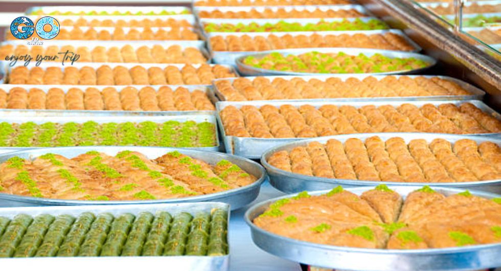 شیرینی و باقلوا