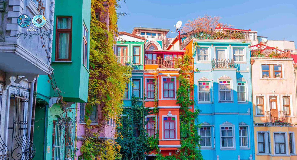 محله فنر استانبول و محله بالات استانبول.jpg